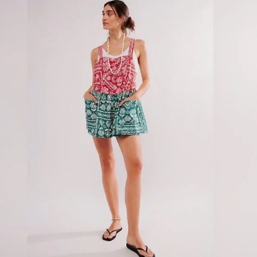 Free People Palm Bay Printed Shortalls Size M - Picture 1 of 8